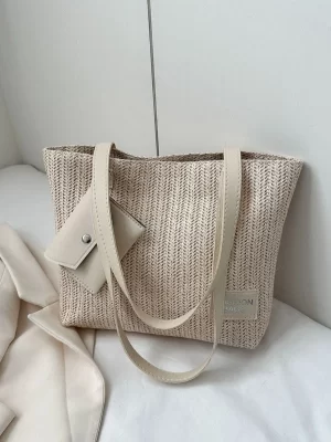 Minimalist Straw Bag With Coin Purse